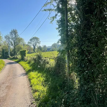 Le Paradis - Romance And Authenticity *