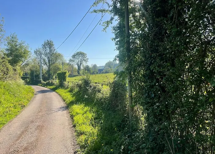 Le Paradis - Romance And Authenticity *